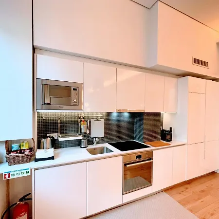 01 Design Flat In Downtown Oporto